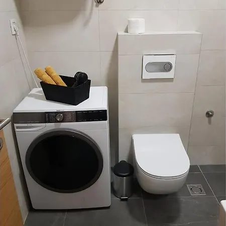 Snp Center Lux Apartament Nowy Sad