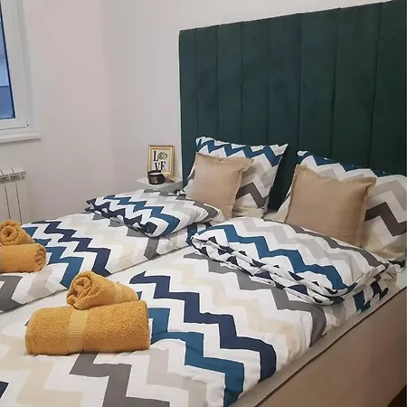 Snp Center Lux Apartament Nowy Sad